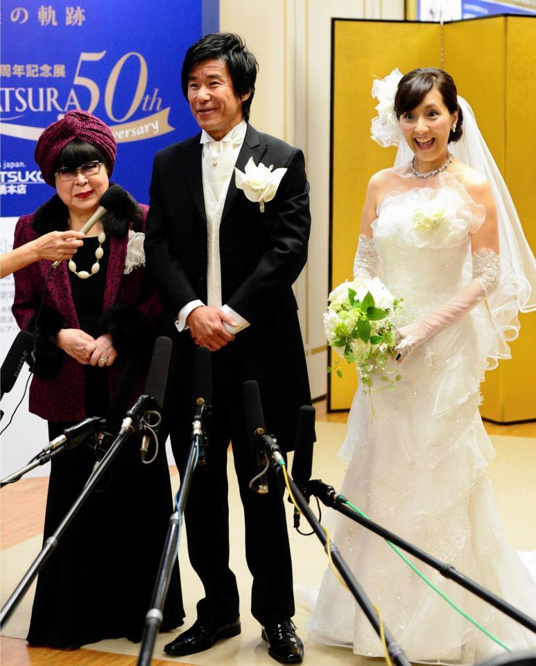 ゴン中山夫妻 結婚19年目のドレス 芸能 デイリースポーツ Online
