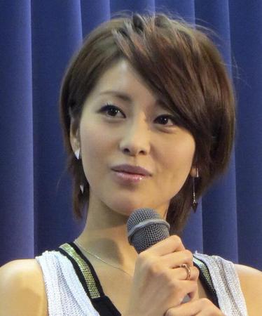 タレントの熊切あさ美