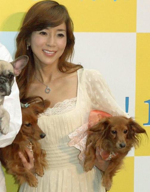 川島なお美さん愛犬 死後に異変 芸能 デイリースポーツ Online