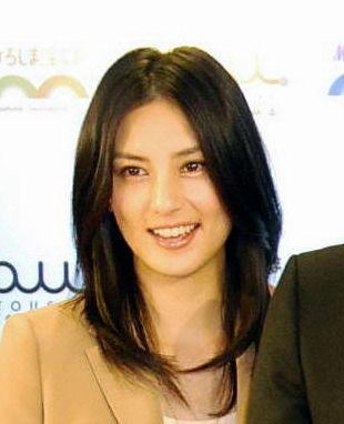 相沢紗世 オリ中島と結婚 出産を報告 芸能 デイリースポーツ Online