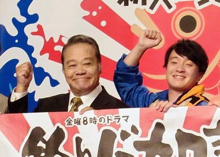 会見した西田敏行（左）、濱田岳＝東京・天王洲アイル