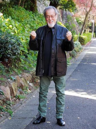 文化勲章受章を喜ぶ仲代達矢＝東京都世田谷区