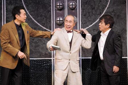 けいこを公開した（左から）三宅裕司、野添義弘、小倉久寛＝東京・池袋のサンシャイン劇場