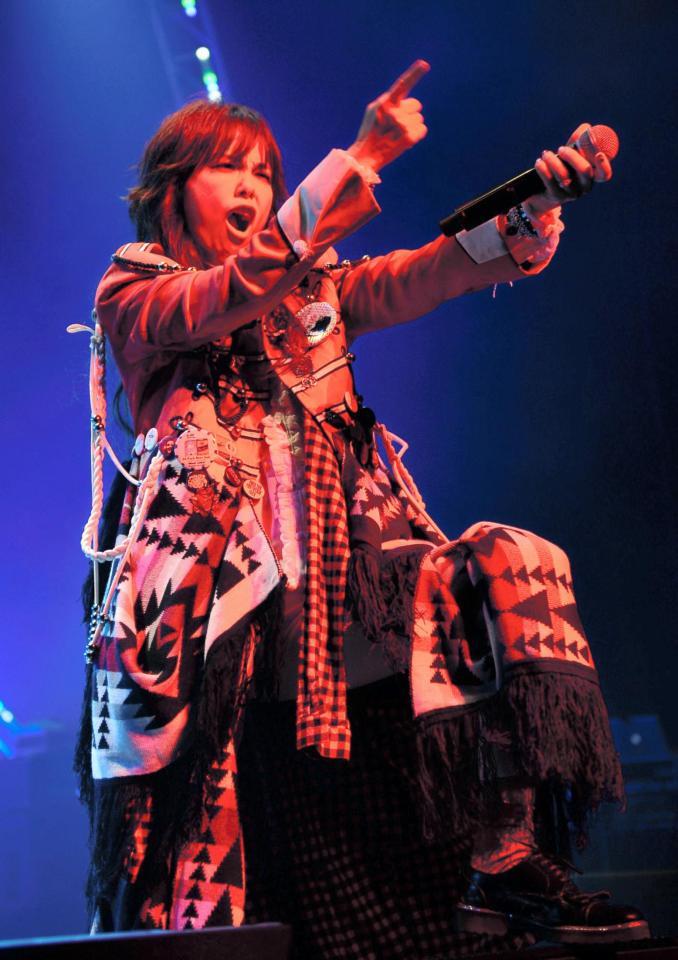 デビュー２０周年アニバーサリーライブを行った相川七瀬＝ＥＸ　ＴＨＥＡＴＥＲ　ＲＯＰＰＯＮＧＩ（撮影・三好信也）