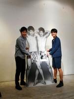 ヌード写真集発売イベントを行ったジャルジャルの後藤淳平（左）と福徳秀介＝東京・ポリゴン表参道