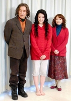 舞台「ＭＯＲＳＥ－モールス－」が初日を迎え、会見した（左から）田中健、水上京香、高橋由美子＝東京グローブ座