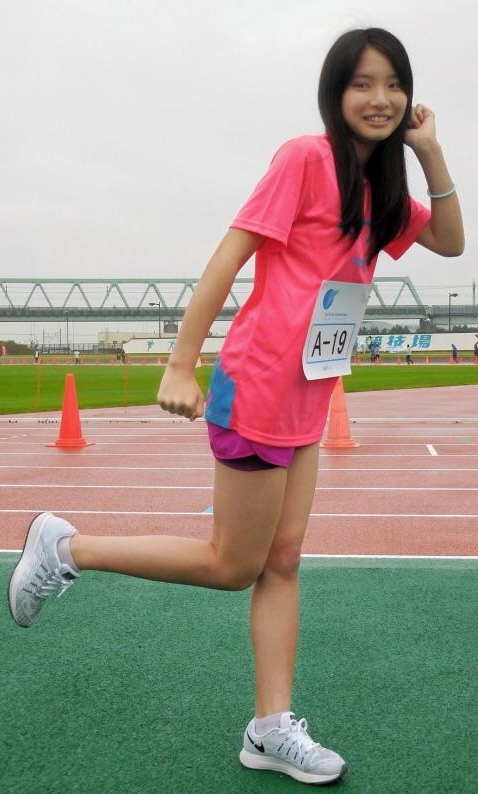 リレーマラソンで３キロのマラソンに挑んだ木下彩音＝東京・夢の島競技場
