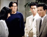 　１９８９年放送のフジテレビ系「教師びんびん物語２」に出演した（左から）生田智子、阿藤快さん、野村宏伸、田原俊彦