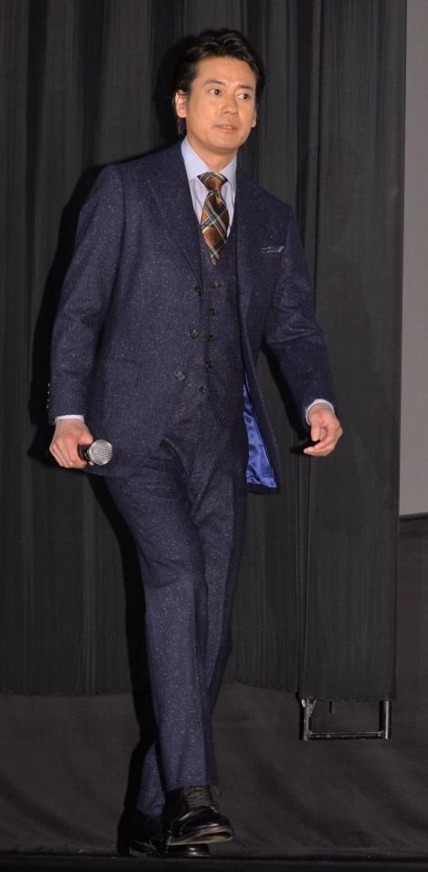 「杉原千畝」初日舞台あいさつに登場した唐沢寿明＝ＴＯＨＯシネマズ日劇２