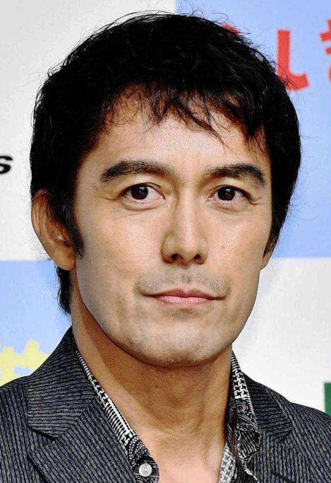 俳優の阿部寛