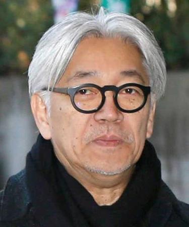 　音楽家の坂本龍一