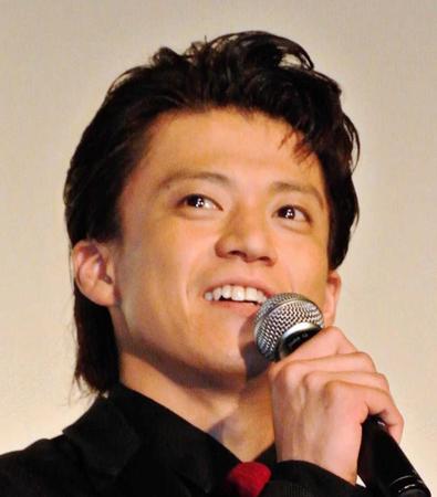 俳優の小栗旬