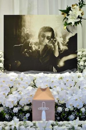 　野坂昭如さんの遺影＝東京都内