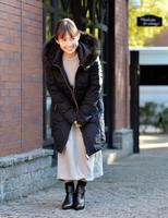 報道陣に一礼してライブ会場入りする安倍なつみ＝東京・恵比寿アクトスクエア（撮影・西岡正）