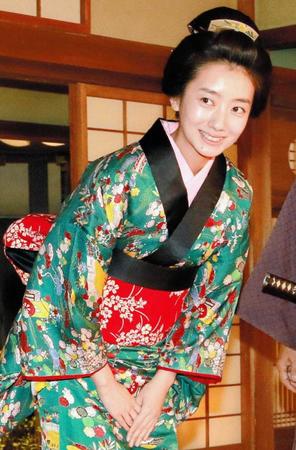 　あさを演じる波瑠