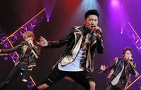 熱いパフォーマンスを行ったＬｅａｄ＝舞浜アンフィシアター