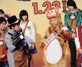 南海キャンディーズ、久々コンビで登場