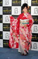 小林幸子と４０歳差ユニット「さちるり」を結成！？した小島瑠璃子＝東京・表参道の新潟館ネスパス