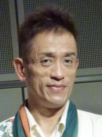 タレントのクリス松村