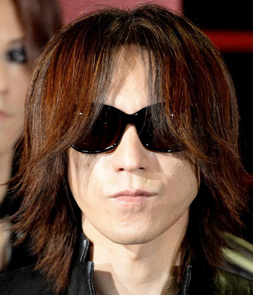 ギタリストのＳＵＧＩＺＯ