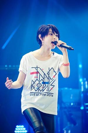 熱唱する家入レオ＝東京・Ｚｅｐｐ　ＤｉｖｅｒＣｉｔｙ