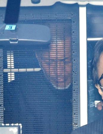 取り調べを終えて戻る清原和博容疑者＝警視庁本部（撮影・佐々木彰尚）