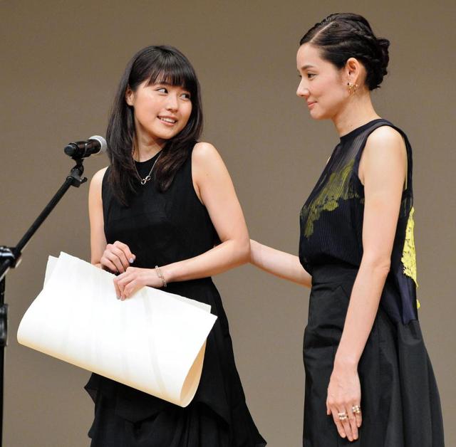 有村架純 初受賞で 心から感謝 芸能 デイリースポーツ Online