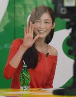 公開生放送に出演する押切もえ＝東京・原宿のＡｍｅｂａＦｒｅｓｈ！Ｓｔｕｄｉｏ