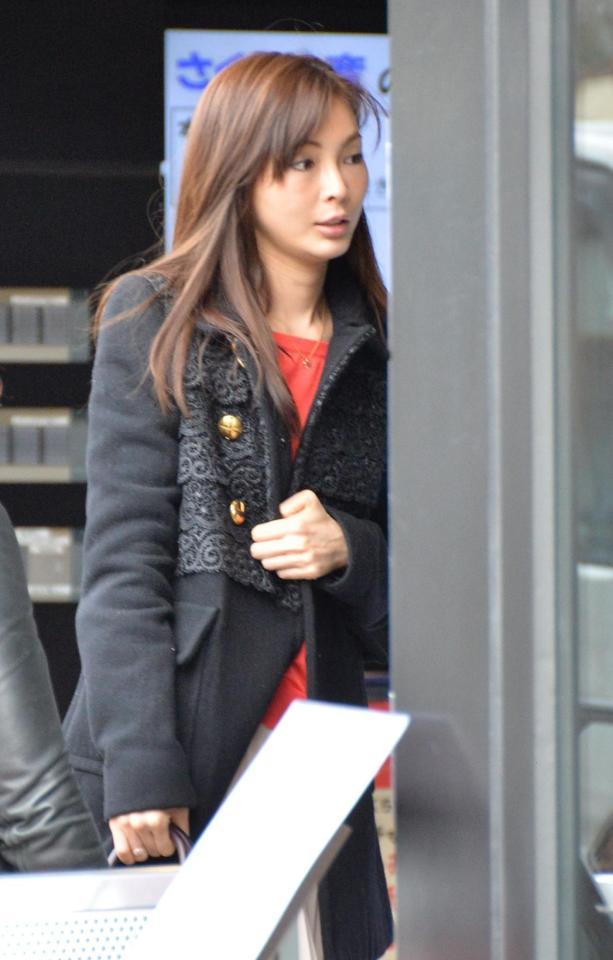 スタジオ入りする押切もえ＝東京・原宿のＡｍｅｂａＦｒｅｓｈ！Ｓｔｕｄｉｏ