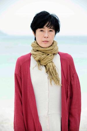 　大胆なぬれ場を演じた寺島しのぶ