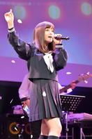 制服女子中高生とのイベントを盛り上げた橋本環奈＝品川プリンスホテル　クラブｅＸ