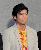 番組をアピールした高嶋政宏＝東京・渋谷のＮＨＫ