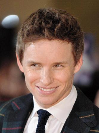 日本のファンと初交流したエディ・レッドメイン＝東京都千代田区の有楽町マリオン（撮影・出月俊成）