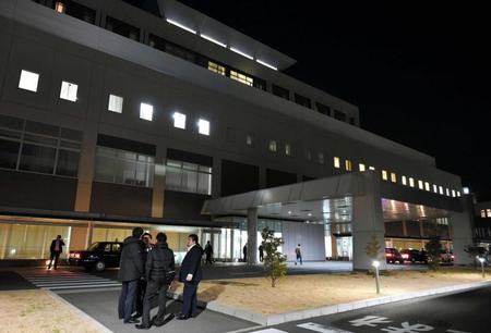 　報道陣が集まった千葉県内の病院