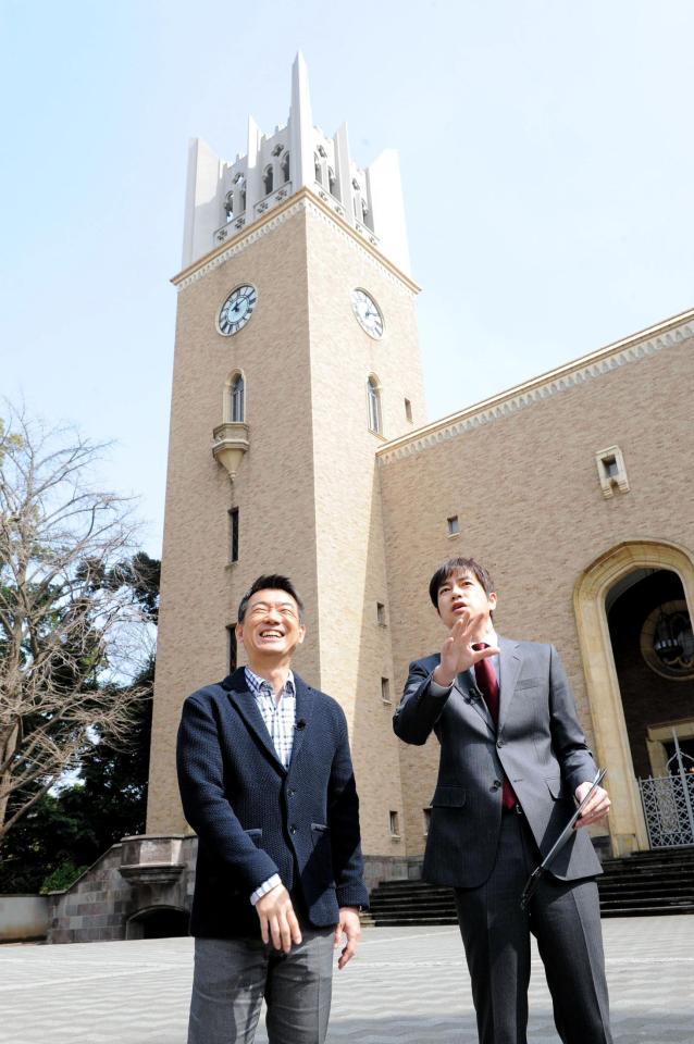 早稲田大学凱旋を果たした橋下徹氏（左）と羽鳥慎一アナウンサー