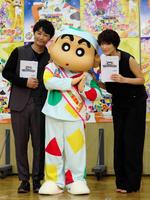 「クレヨンしんちゃん」で夫婦役を演じた安田顕（左）と吉瀬美智子（右）＝東京・西早稲田