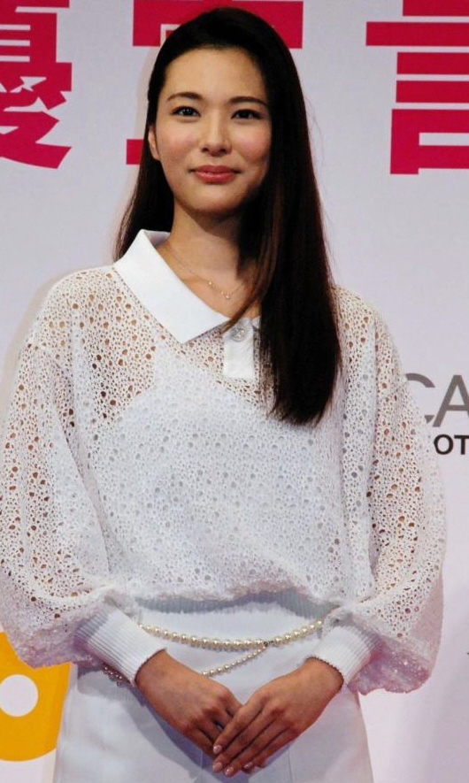 女優宣言お披露目発表会に登場した松尾幸実ザ・キャピトルホテル東急