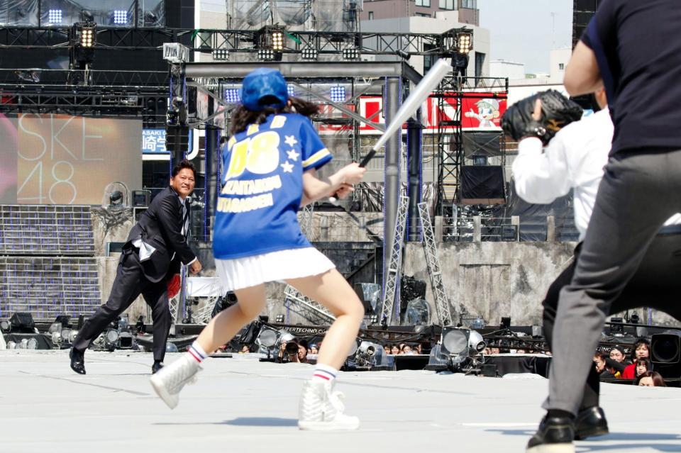 まゆゆ 大魔神佐々木氏との対戦を堪能 芸能 デイリースポーツ Online