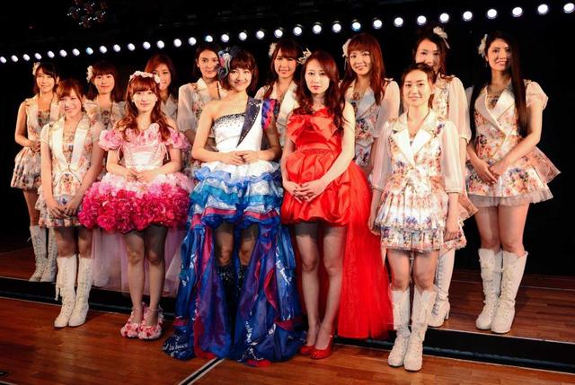 AKB2期生10周年公演に優子来た/芸能/デイリースポーツ online