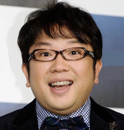 男児誕生を報告した天野ひろゆき