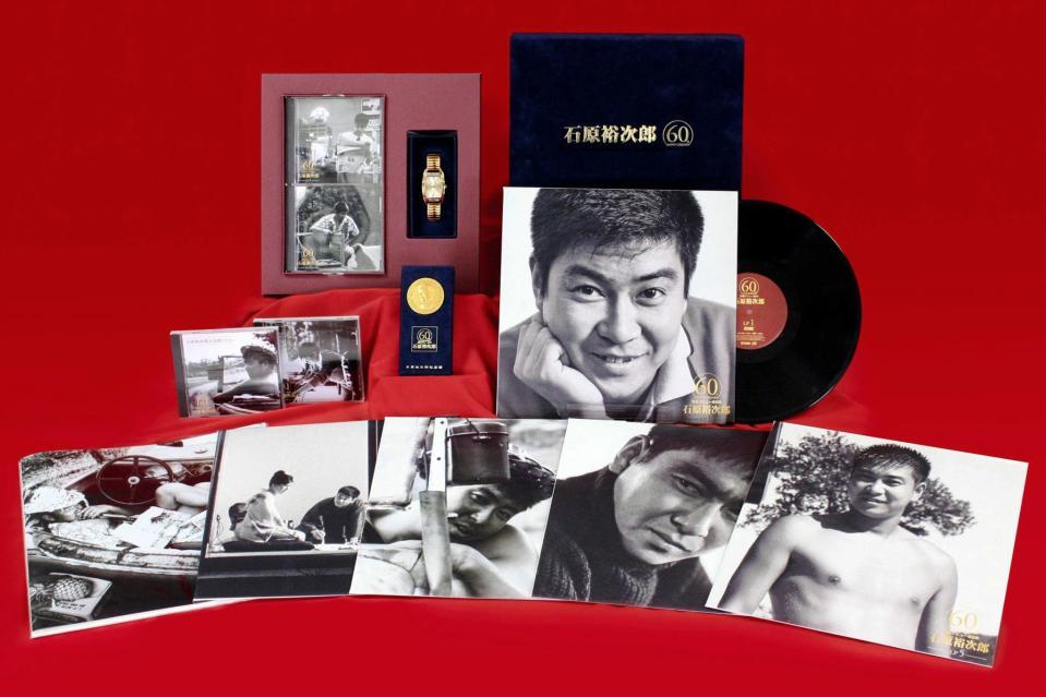 CD□石原裕次郎 60周年 (男性用)5LP＋3CD、DVD、ブックレット、時計 - 邦楽