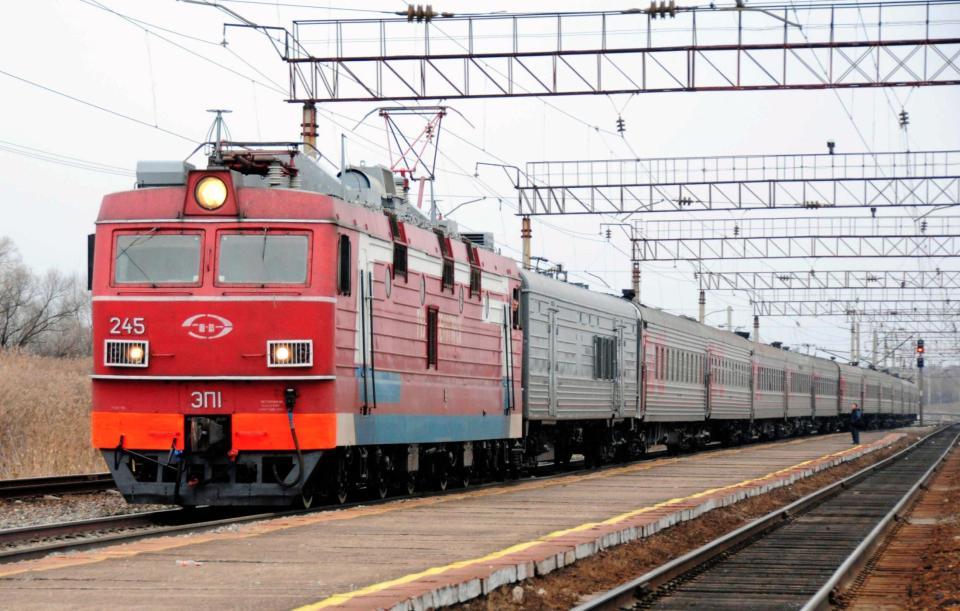 現在のシベリア鉄道（２０１２年撮影）