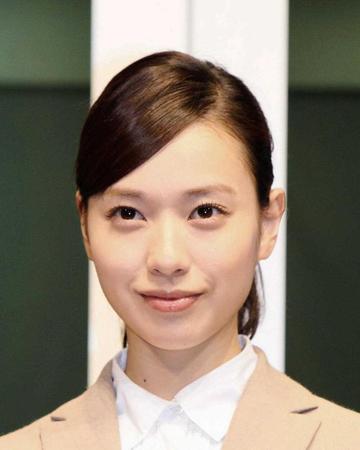 女優の戸田恵梨香