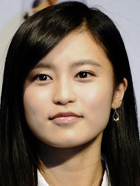 タレントの小島瑠璃子