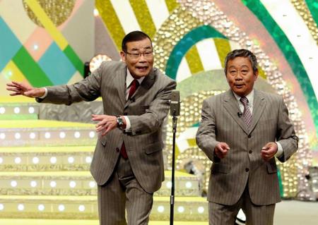 　「第５１回上方漫才大賞」を受賞したオール阪神・巨人