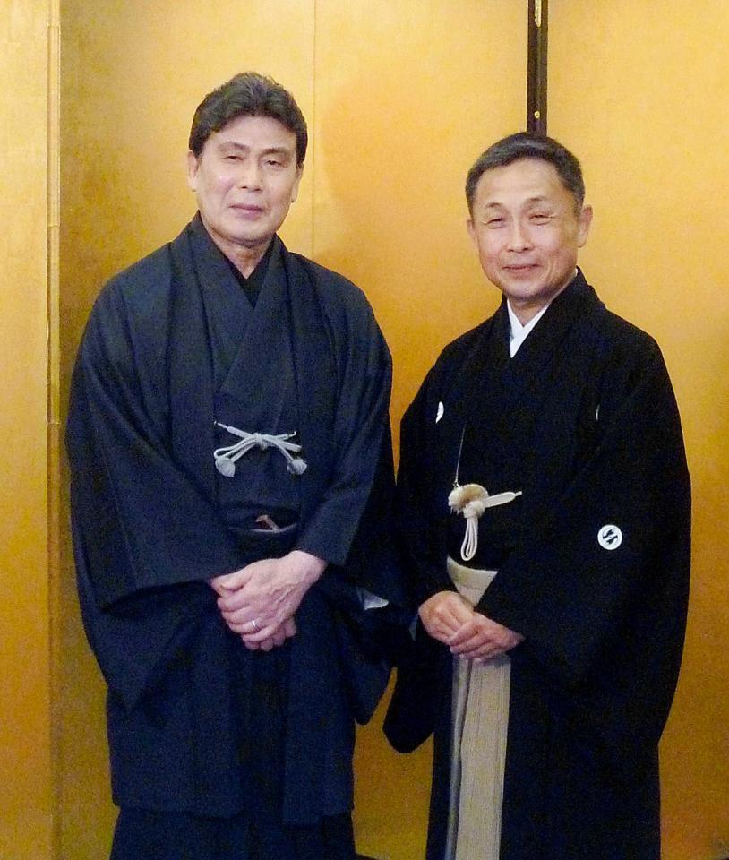 　「松竹大歌舞伎」巡業西コースの製作発表に出席した松本幸四郎（左）と中村雀右衛門＝銀座東武ホテル