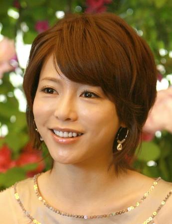 　さい帯血バンクを利用することを明かした釈由美子