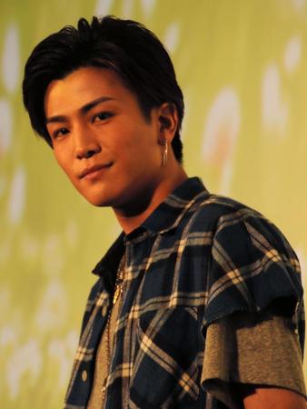 舞台挨拶を行った岩田剛典＝東京・丸の内ピカデリー