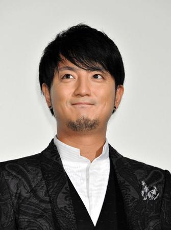 俳優の上地雄輔