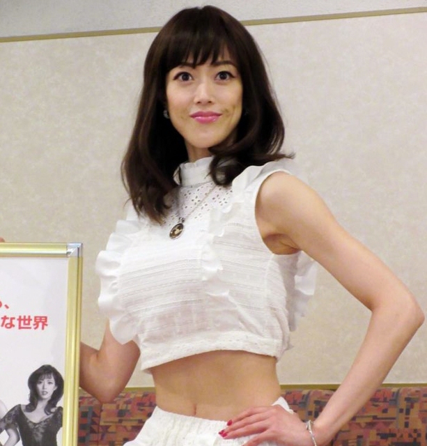 大和悠河、腹筋チラ見せ 宝塚OG公演「体も含めて見て下さい」/芸能